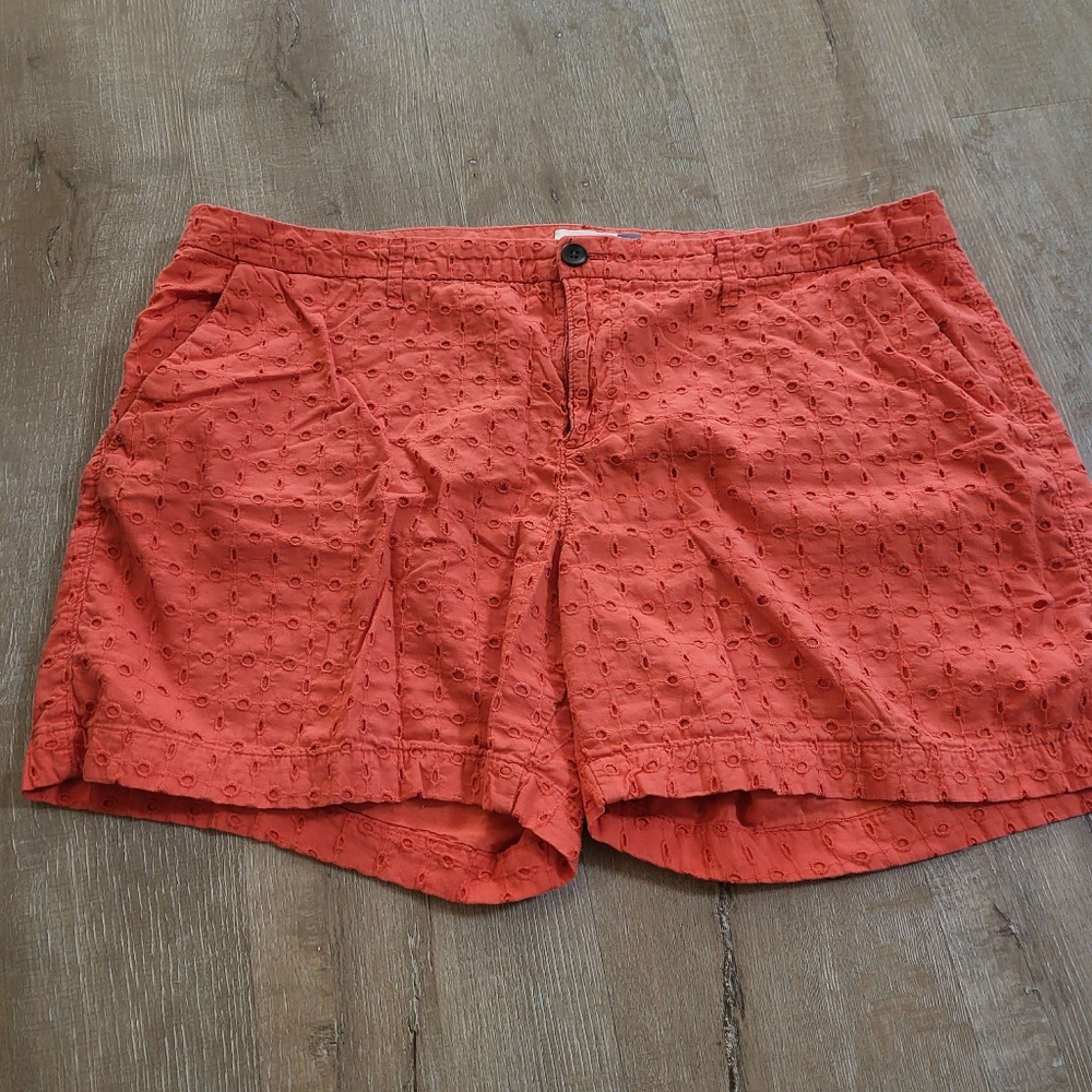 Old Navy Orangish-Red Eyelet Pattern Shorts Size 16
